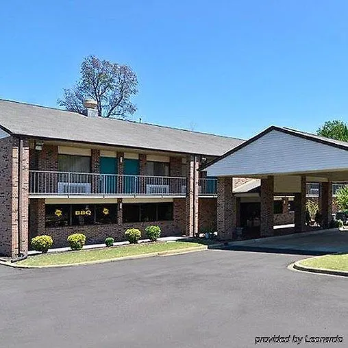 Travelers Inn & Suites - Memphis